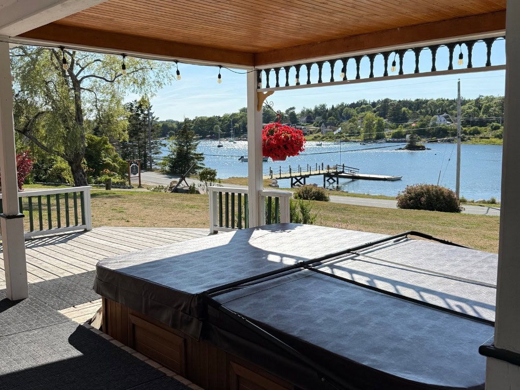 Hottub Anchorage House